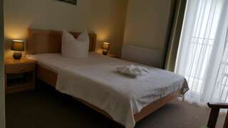 Отели типа «постель и завтрак» Villa Merry Spa&Wellness Свиноуйсьце Одноместный номер-5